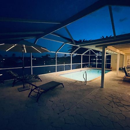 Villa Catalina Isles - Holidays In Paradise Cape Coral Zewnętrze zdjęcie