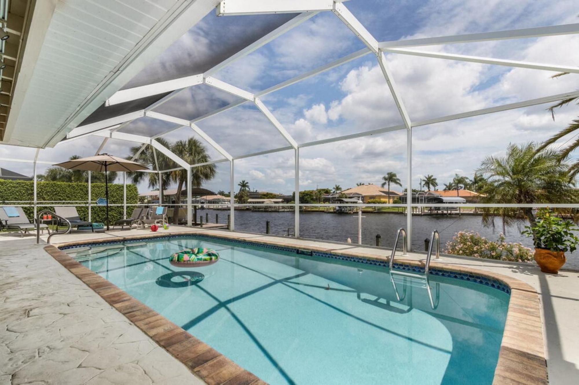 Villa Catalina Isles - Holidays In Paradise Cape Coral Zewnętrze zdjęcie