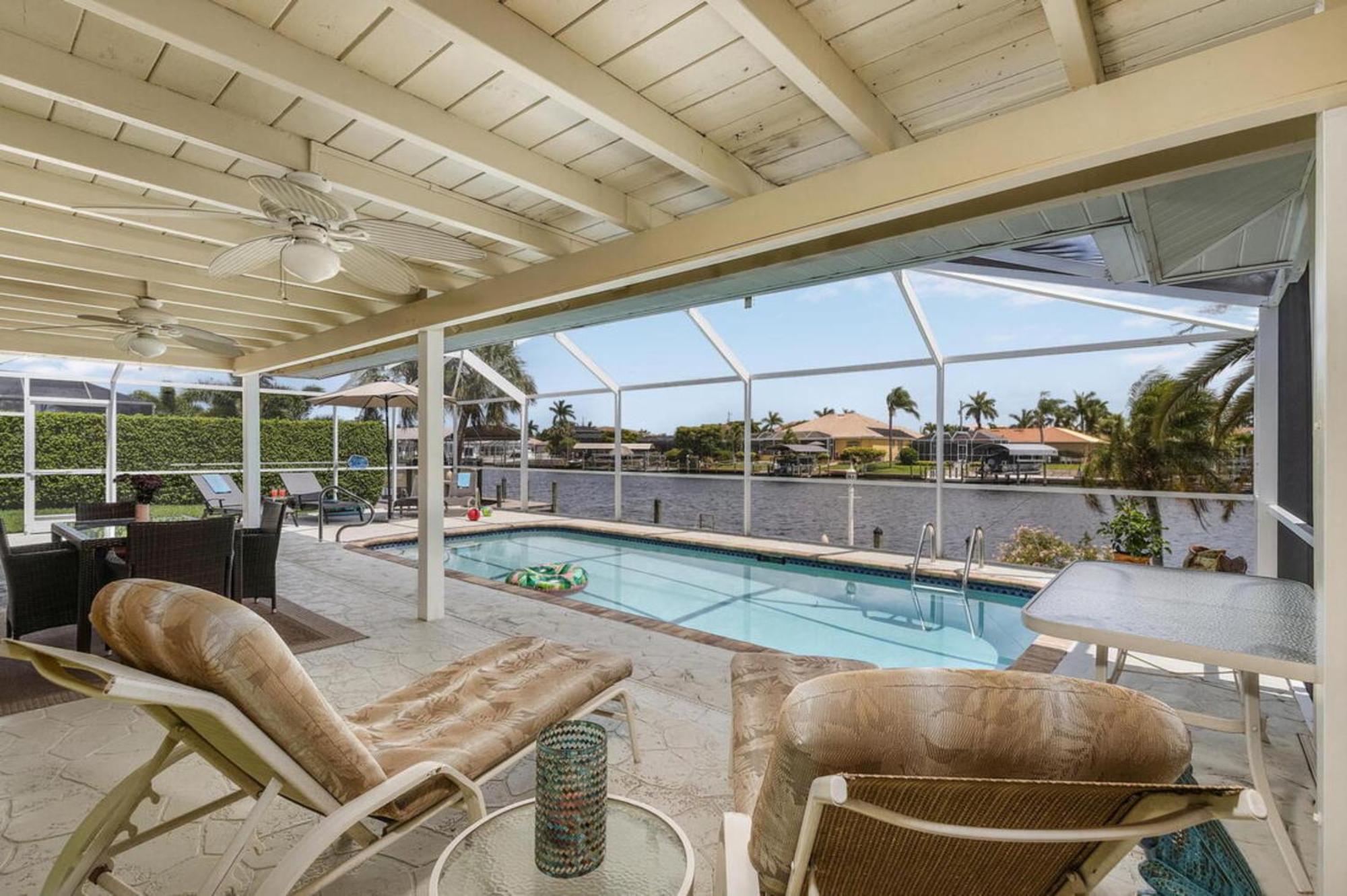Villa Catalina Isles - Holidays In Paradise Cape Coral Zewnętrze zdjęcie