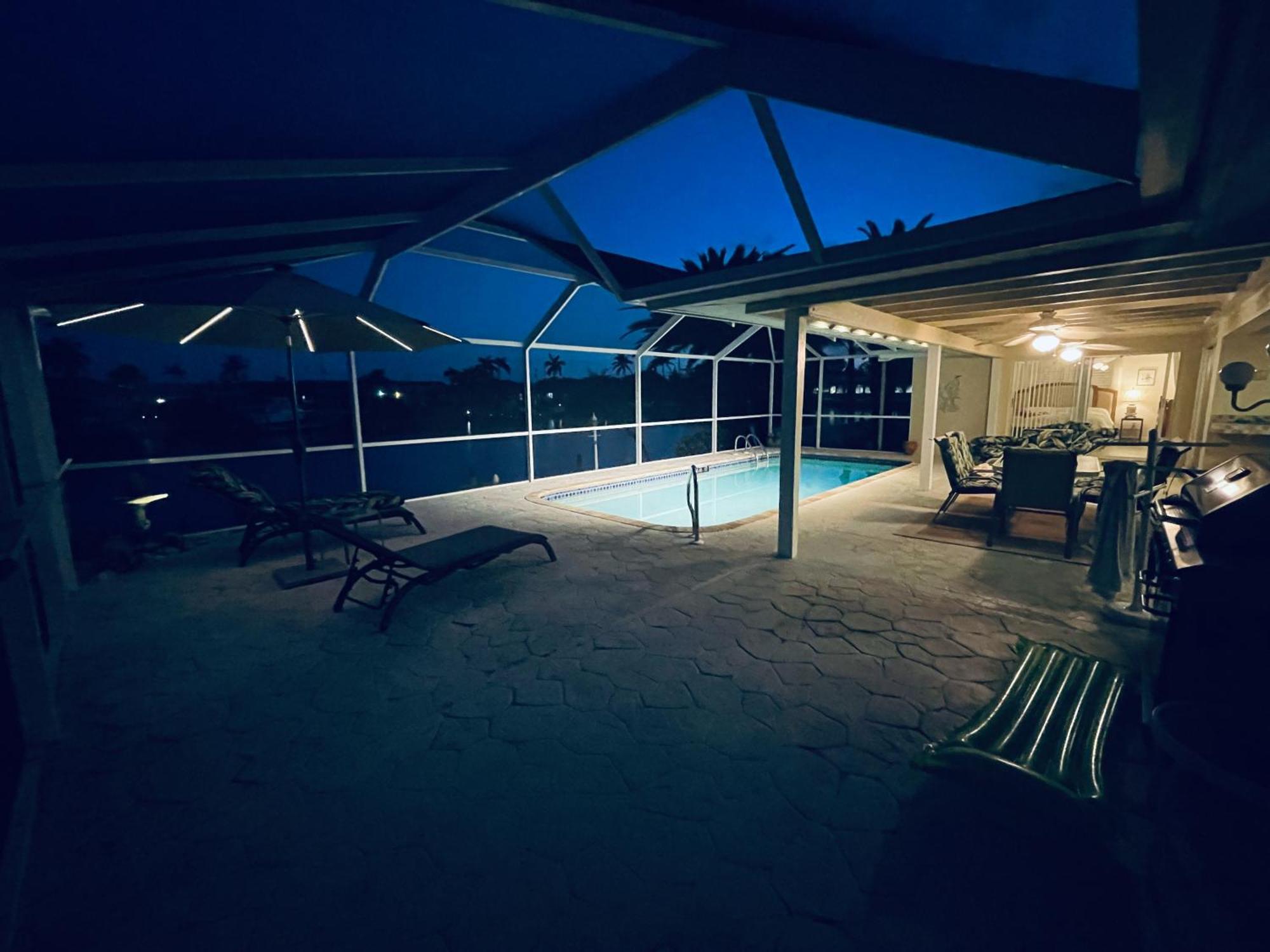 Villa Catalina Isles - Holidays In Paradise Cape Coral Zewnętrze zdjęcie