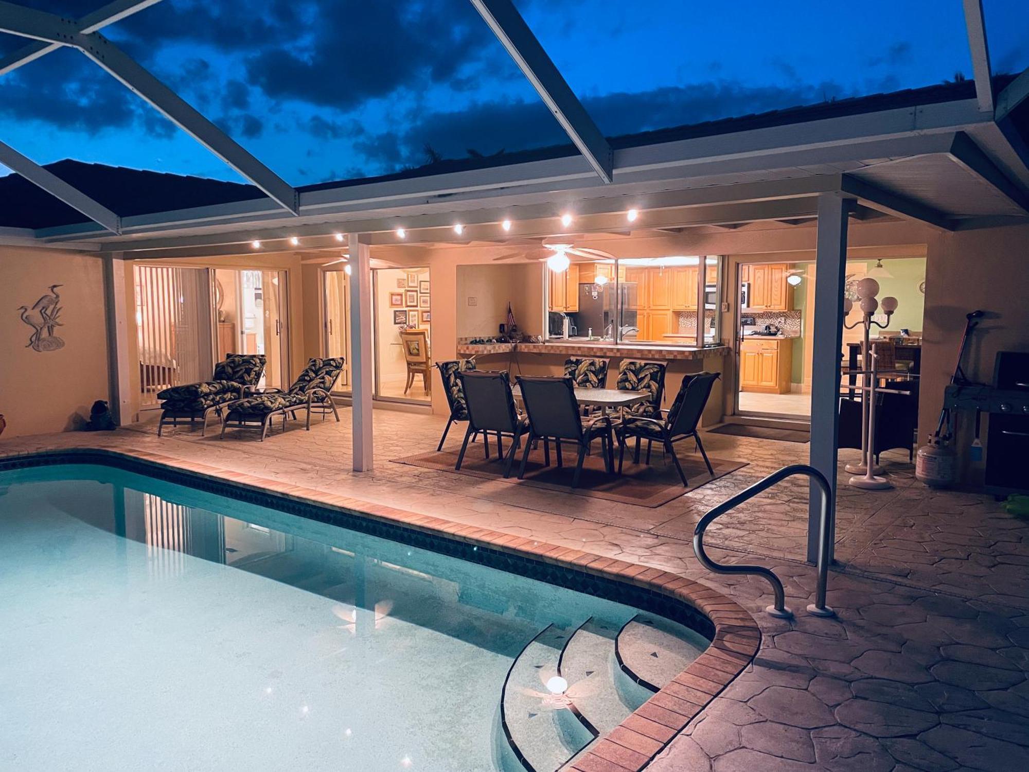 Villa Catalina Isles - Holidays In Paradise Cape Coral Zewnętrze zdjęcie