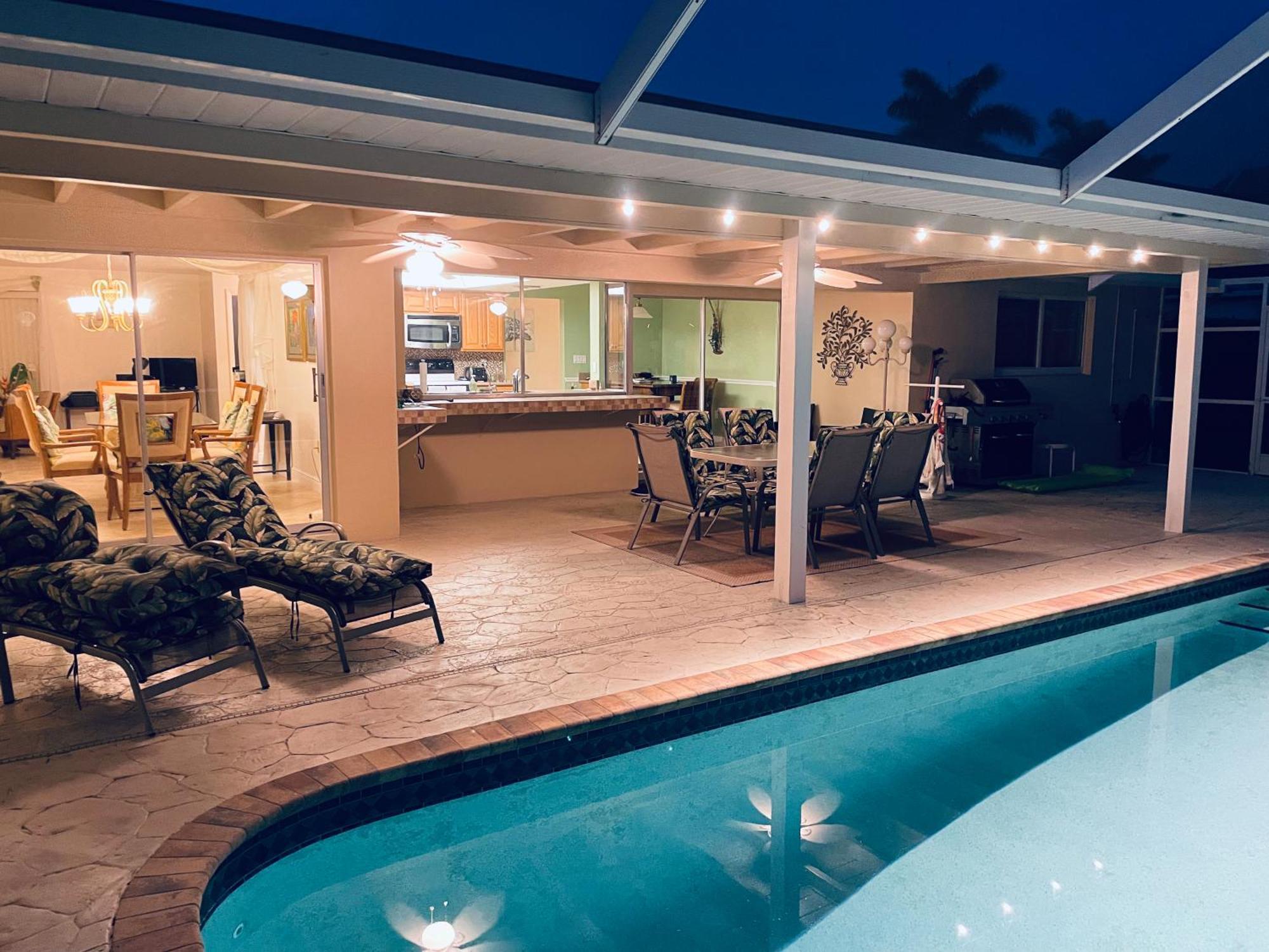 Villa Catalina Isles - Holidays In Paradise Cape Coral Zewnętrze zdjęcie