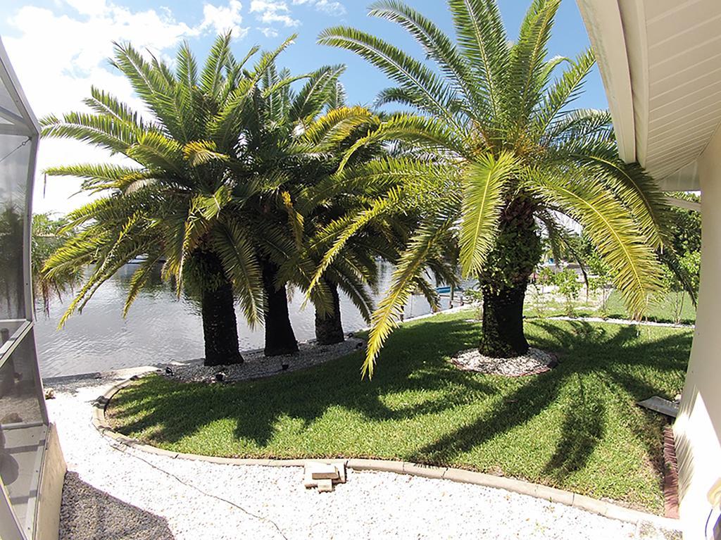 Villa Catalina Isles - Holidays In Paradise Cape Coral Zewnętrze zdjęcie